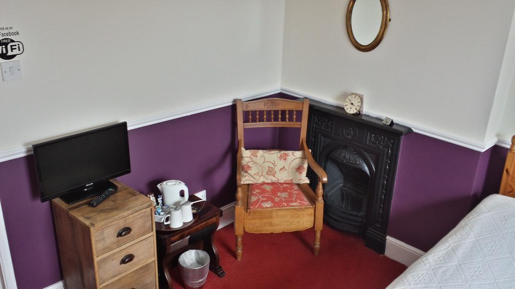 The Ship Inn Fordingbridge Kamer foto